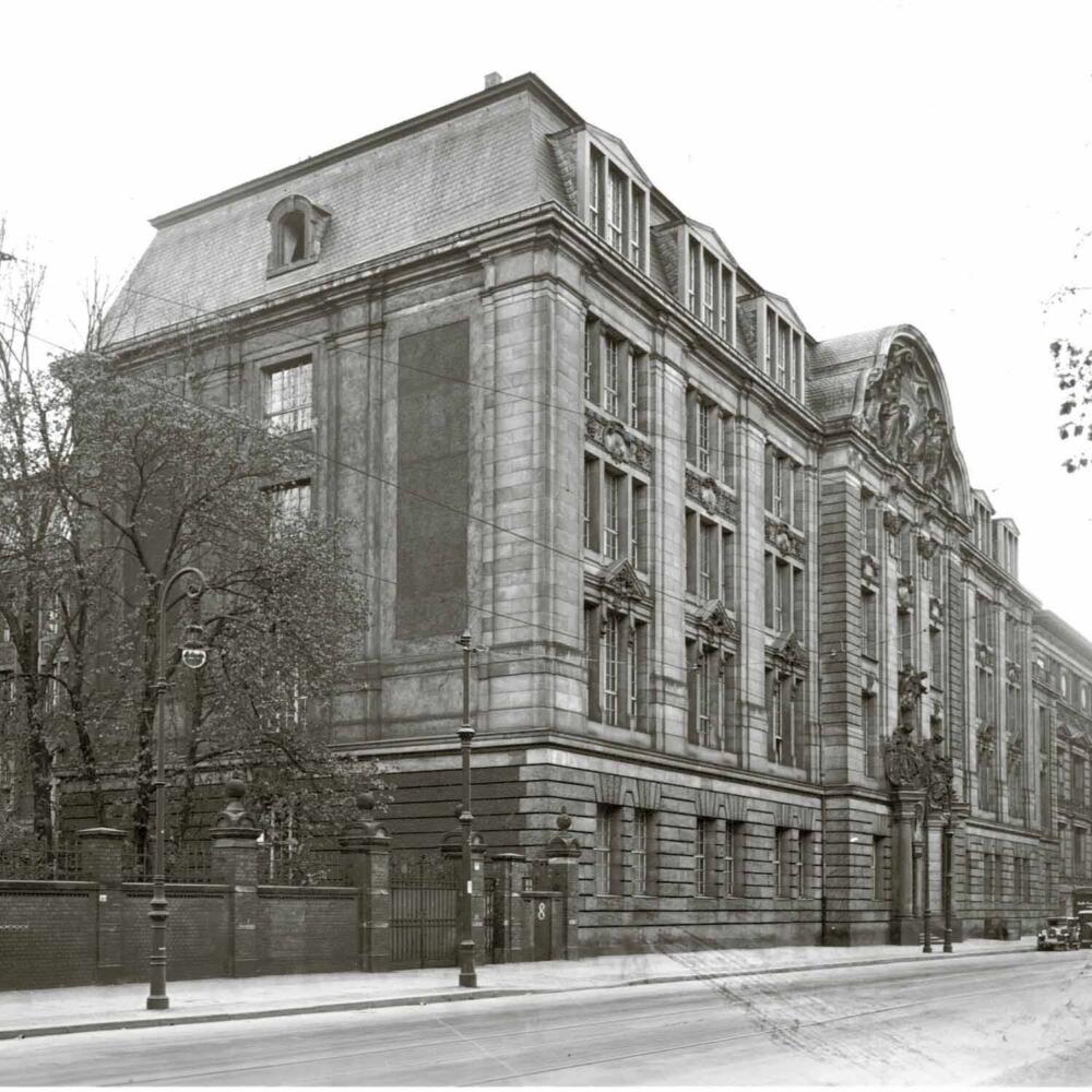 Anthroposophical Doctors under National Socialism