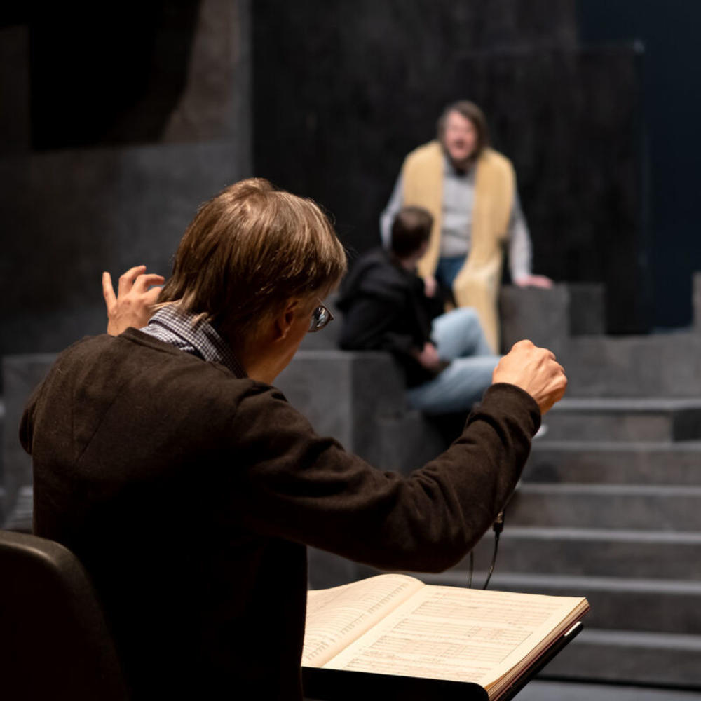 Représentation du ‹ Parsifal › de Richard Wagner au Goetheanum, avec eurythmie